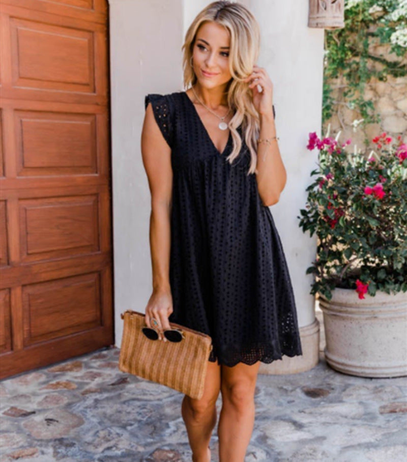 V-neck Sleeveless A-line Lace Dress with Pockets